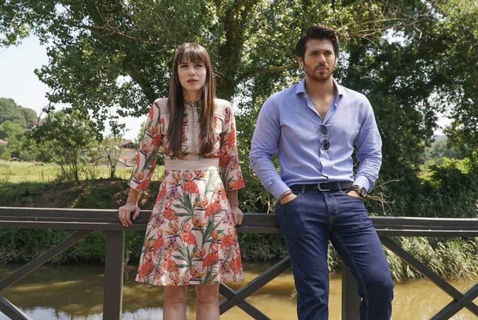 Özge Gürel ve Can Yaman'dan yeni dizi: Bay Yanlış - 2