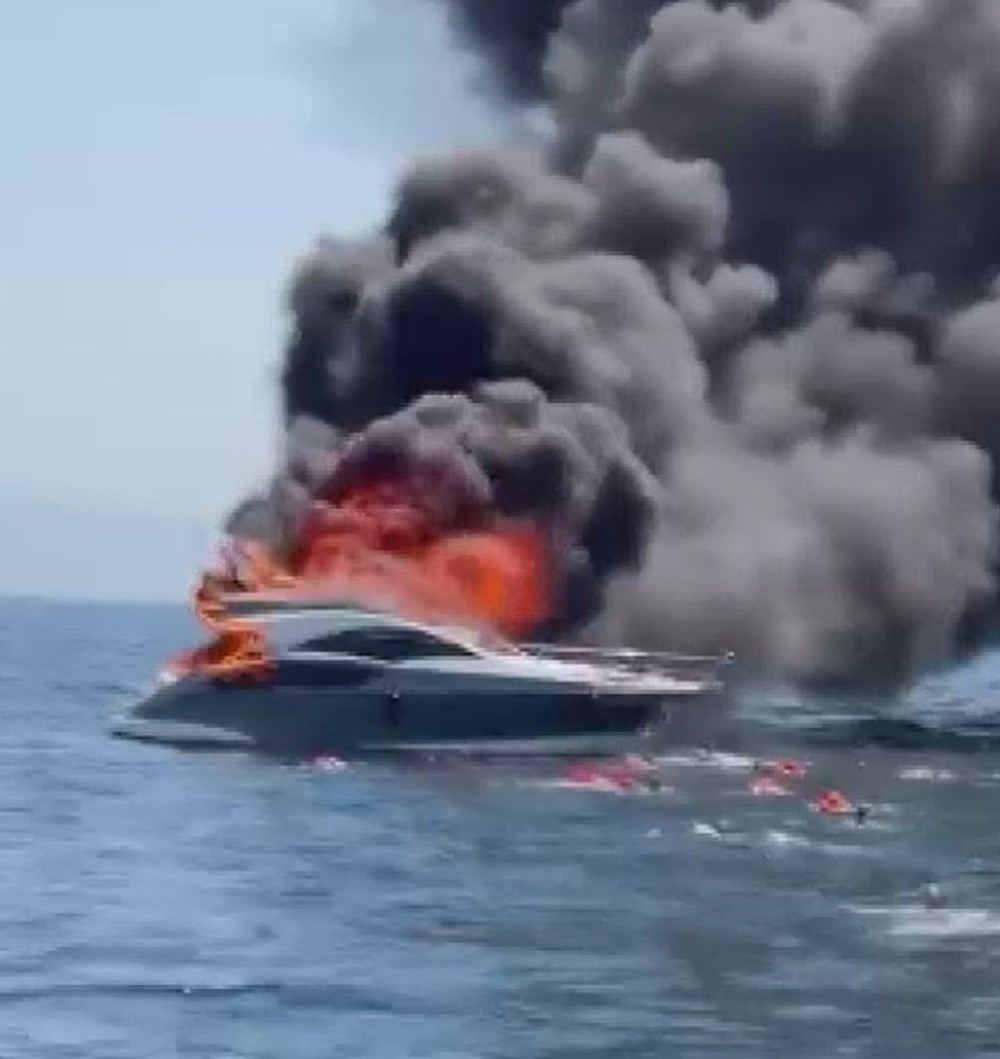 Kınalıada açıklarında tekne yangını - 4