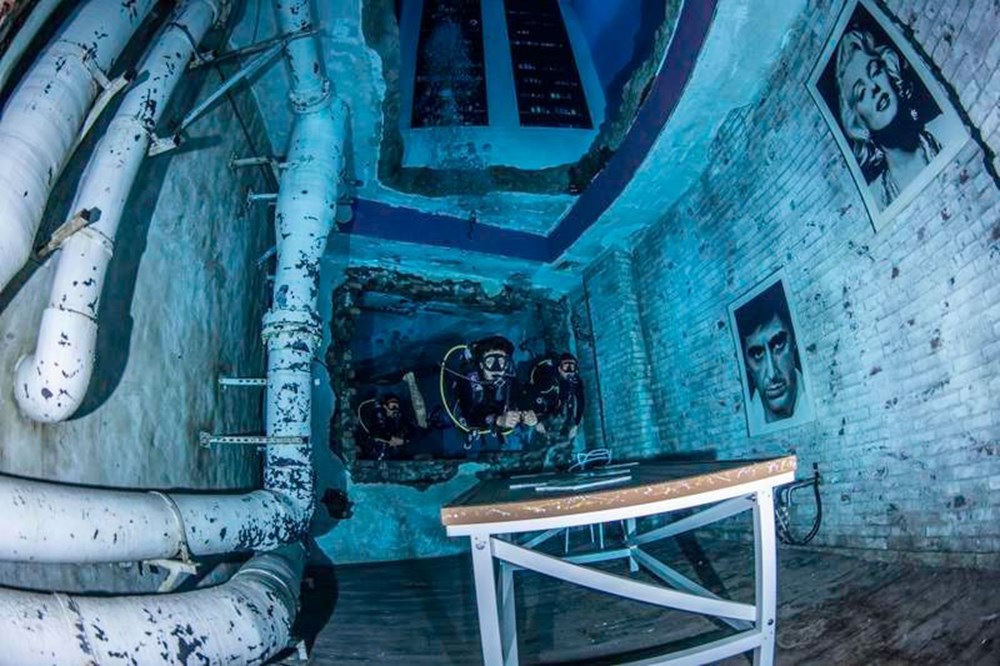 Dünyanın en derin yüzme havuzu Dubai'de açıldı: 60 metre derinliğe sahip - 2