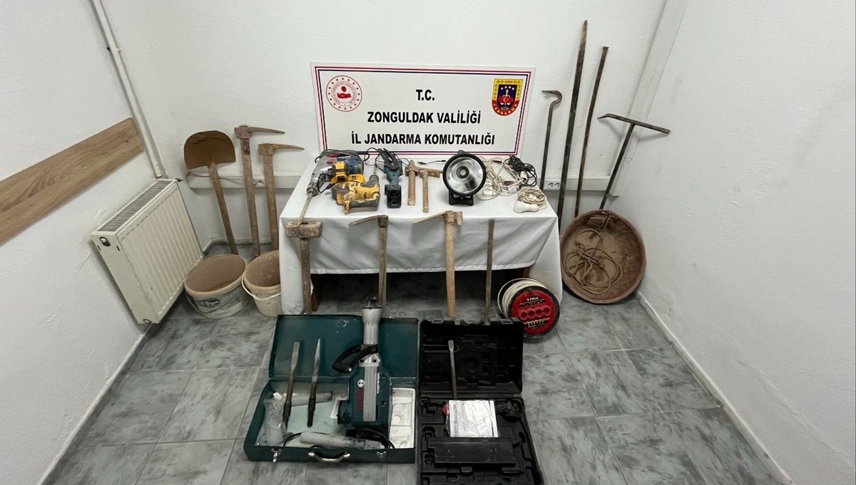 Kazak kazıya suçüstü Kazak kazıya suçüstü