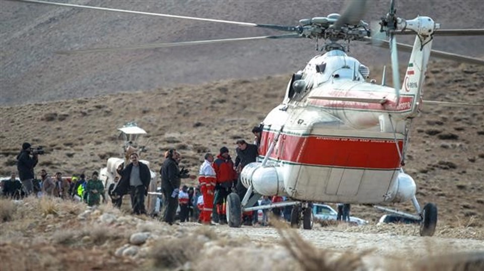 İran'da düşen uçağın enkazına ulaşıldı - 1