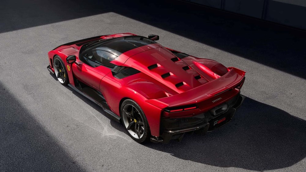 Ferrari F80 tanıtıldı: Sadece 799 adet üretilecek - 4