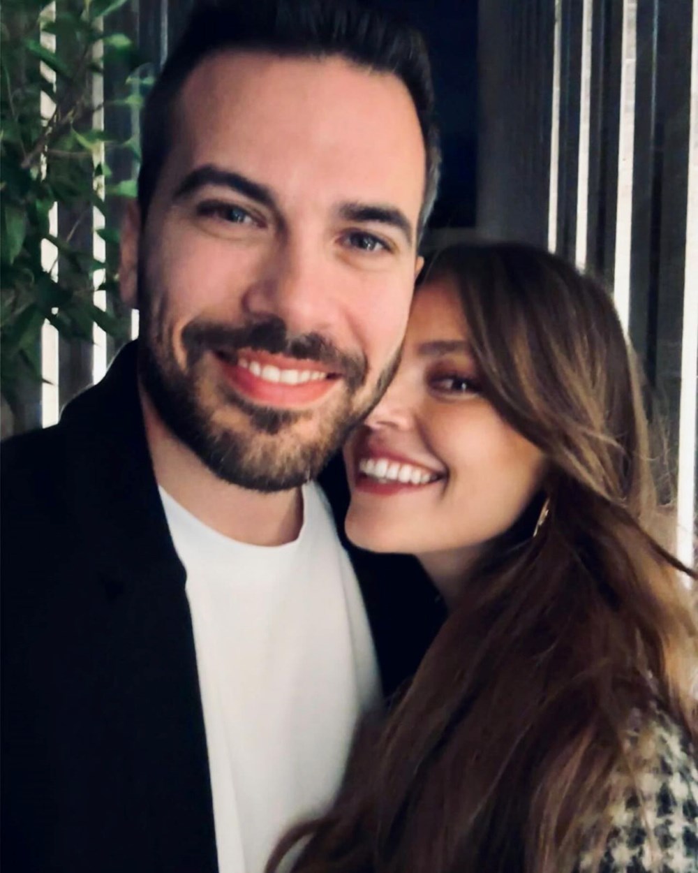 Aslı Enver'den romantik paylaşım: İyi ki sen - 3