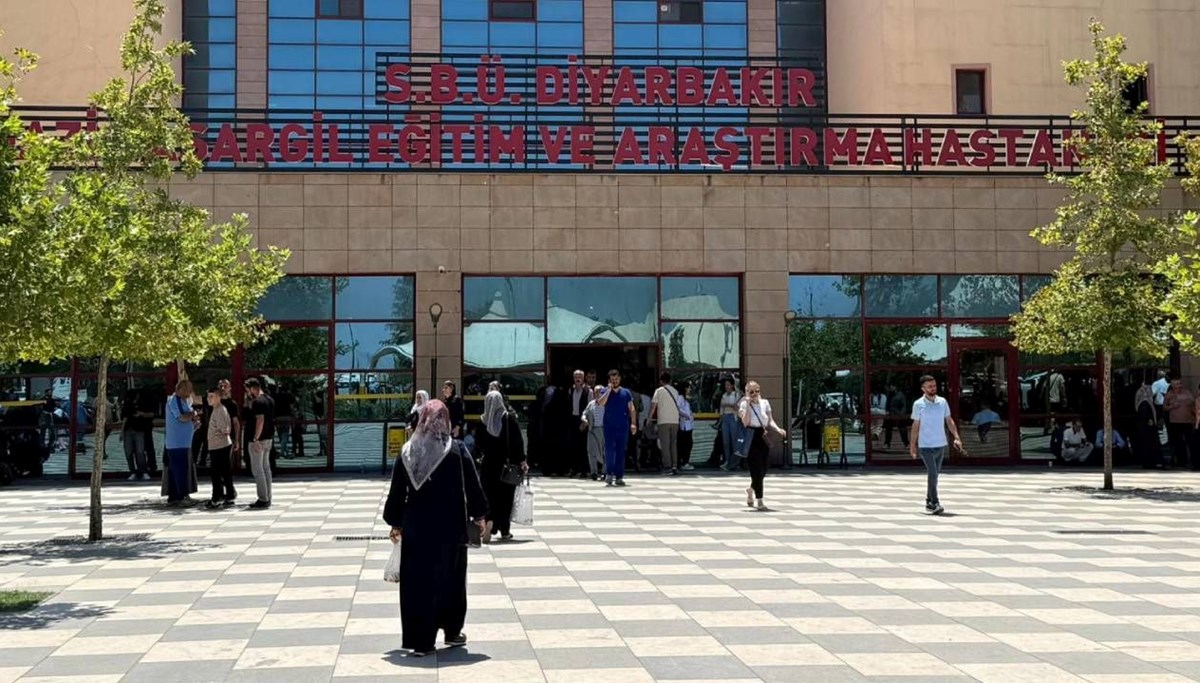 Hasta yakınından doktora saldırı