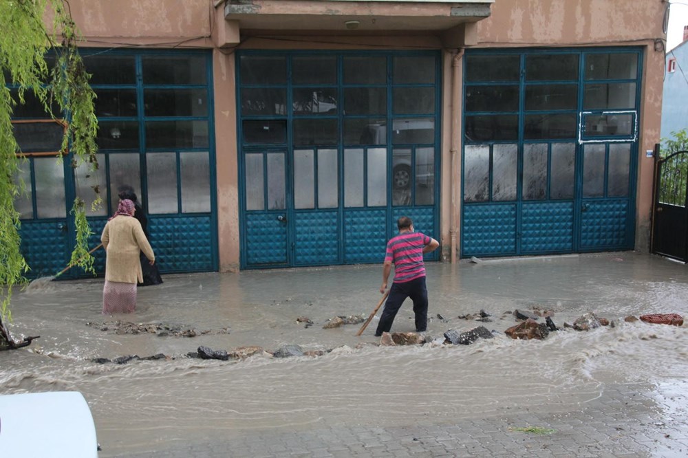 Kütahya Domaniç'i dolu ve sel vurdu - 4