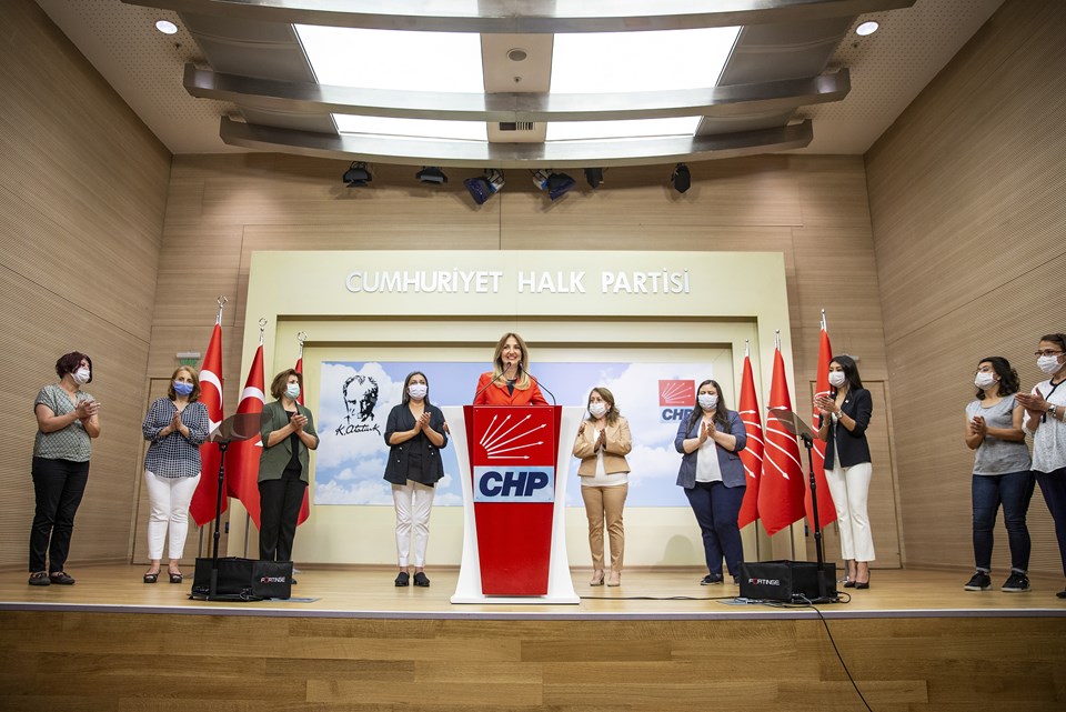CHP'li Aylin Nazlıaka kadın kolları genel başkanlığına aday - 1
