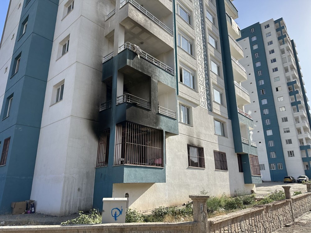 Boşanma aşamasındaki eşini dövdü, evi ateşe verdi - 3