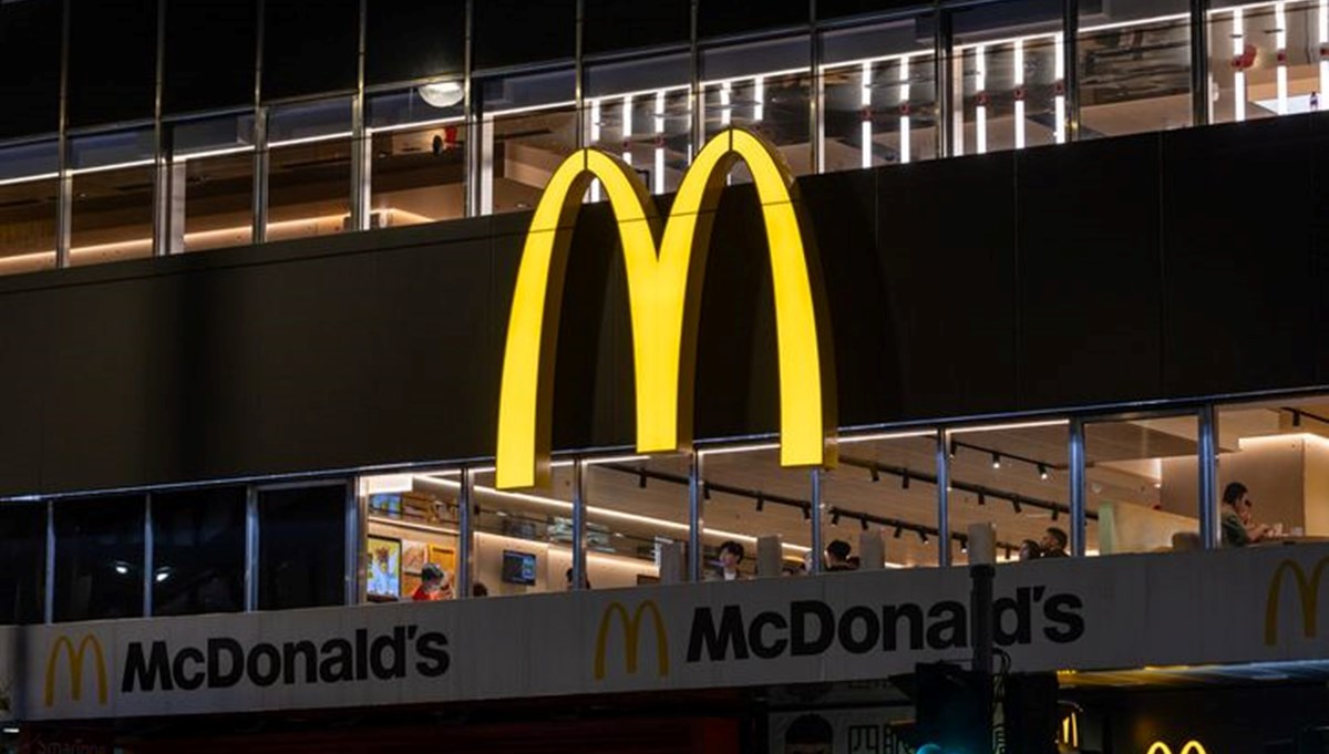Avustralya'da kuş gribi McDonald's kahvaltılarını vurdu Avustralya'da kuş gribi McDonald's kahvaltılarını vurdu