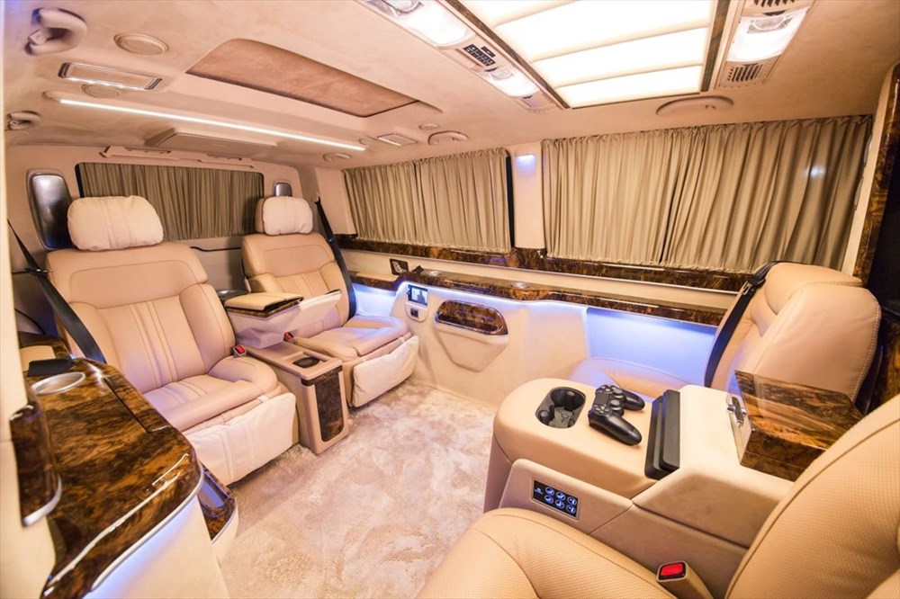 tarkan in favori belgesel dizisi sira