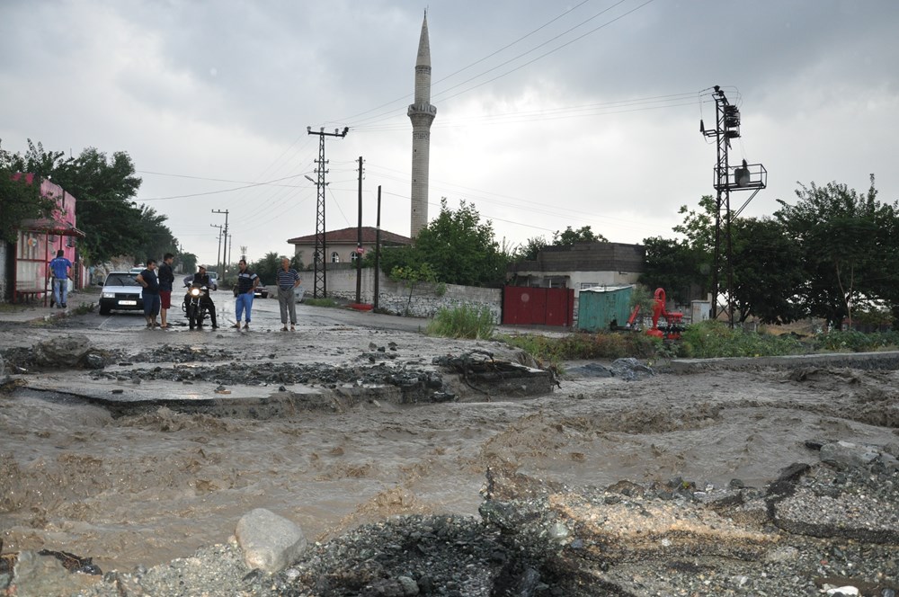 Hatay�da sağanak sele yol açtı NTV