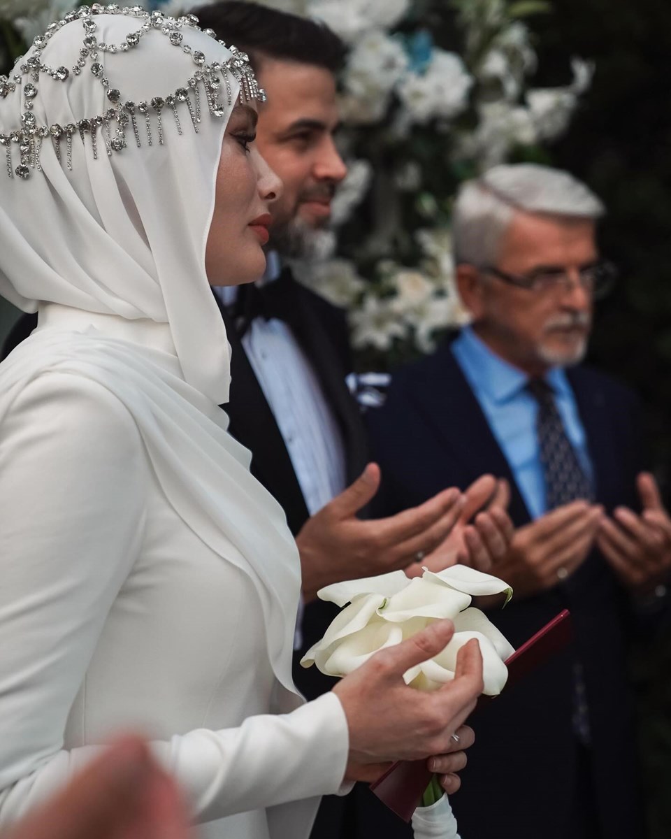 Gamze Özçelik'in eşi Reshad Strik'ten ilk paylaşım - 2