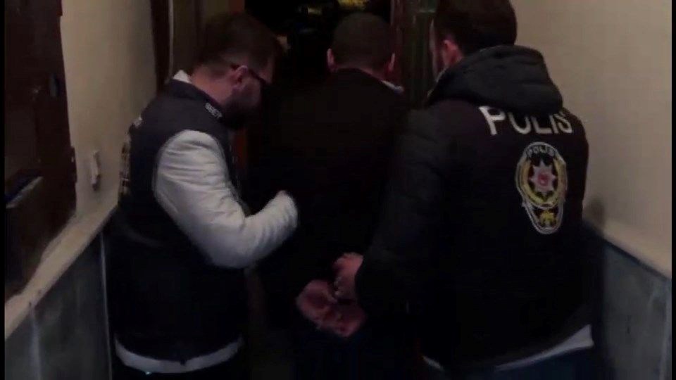 İş insanı fon tuzağına düştü: 5,5 milyonu bölüşüp kripto paraya çevirmişler
