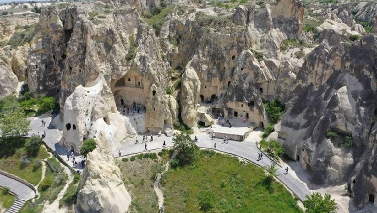Göreme Açık Hava Müzesi turistlerin ilgi odağı Göreme Açık Hava Müzesi turistlerin ilgi odağı