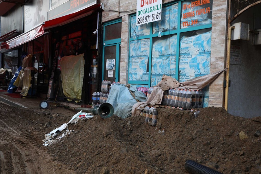 Rize’de sel ve heyelan afetinin hasarı gün ağarınca ortaya çıktı - 14