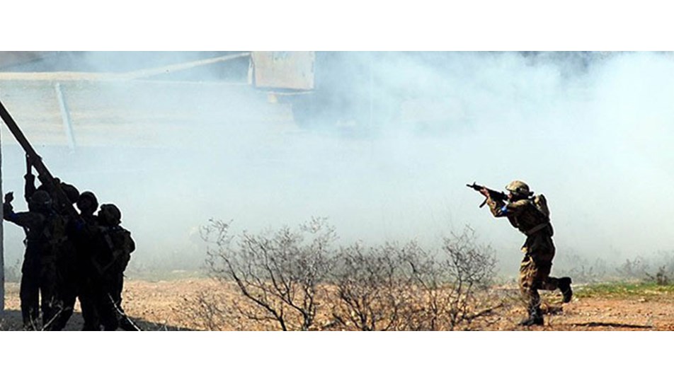 Afganistan'da savcılık binasına saldırı