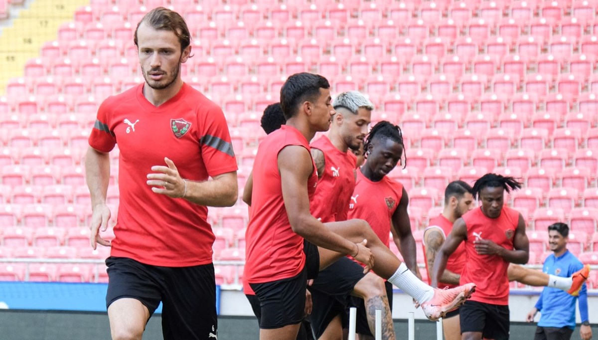 Hatayspor'da Kasımpaşa maçının hazırlıkları sürüyor Hatayspor'da Kasımpaşa maçının hazırlıkları sürüyor