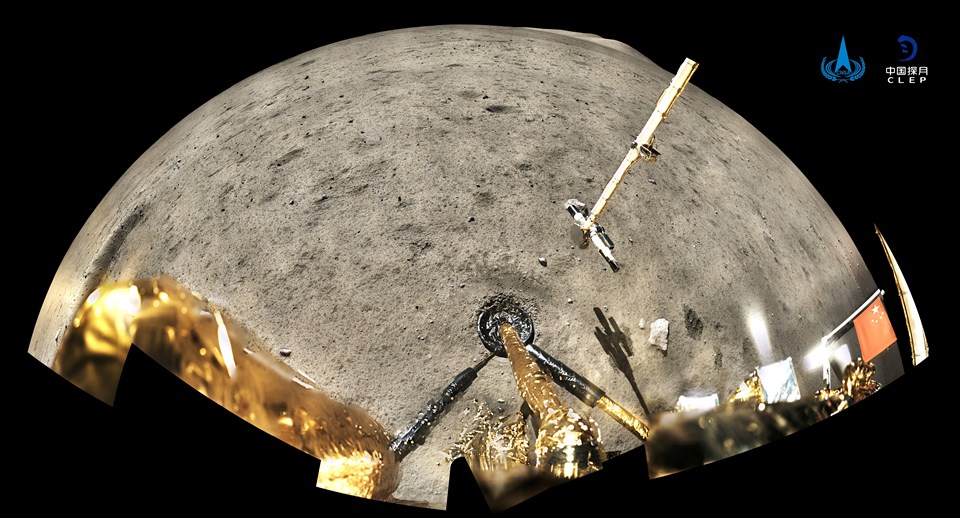 Çin'in Ay'dan örnek toplayan uzay aracı Dünya'ya döndü - 1