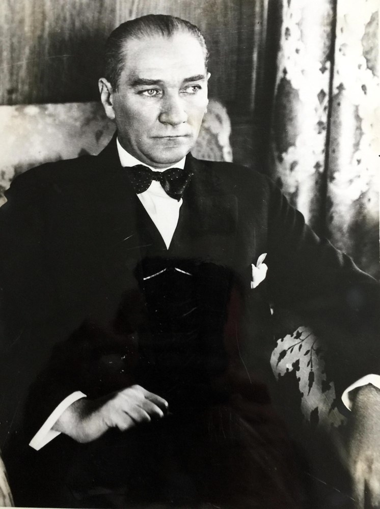 mustafa kemal ataturk un naasinin