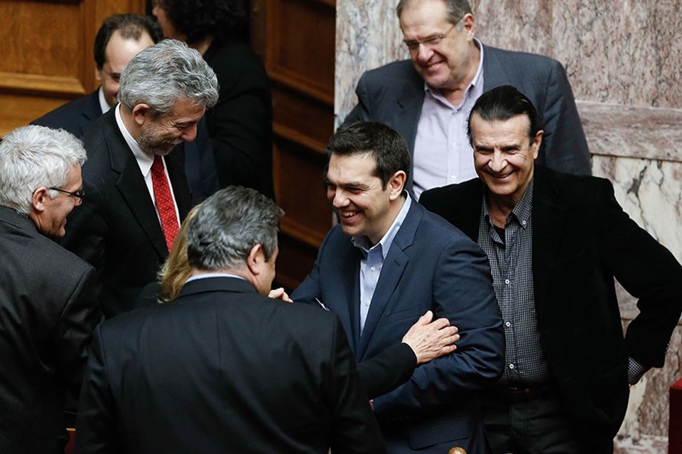 Yunanistan’da Çipras hükümeti güvenoyu aldı - 1
