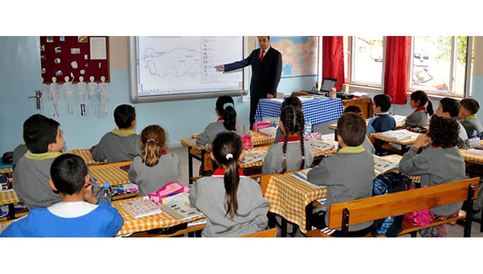 Öğretmenlere alan sınavı
