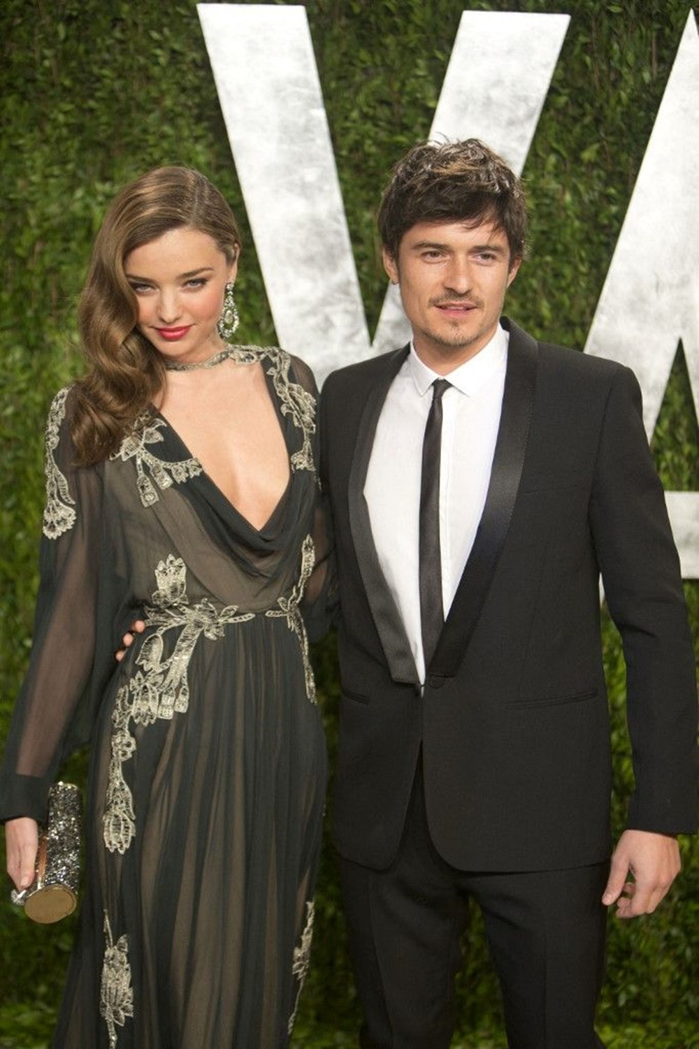 Dördüncü kez anne olmaya hazırlanan Miranda Kerr'den karnı burnunda poz - 8