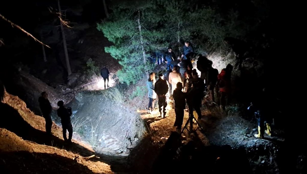 Arkadaşını sopayla öldürüp 3 yıl emekli maaşını çekti Arkadaşını sopayla öldürüp 3 yıl emekli maaşını çekti