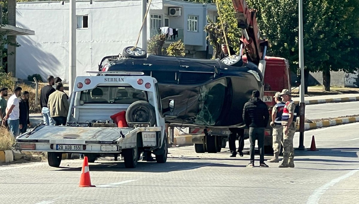 Batman’da otomobil takla attı: 2 yaralı Batman’da otomobil takla attı: 2 yaralı