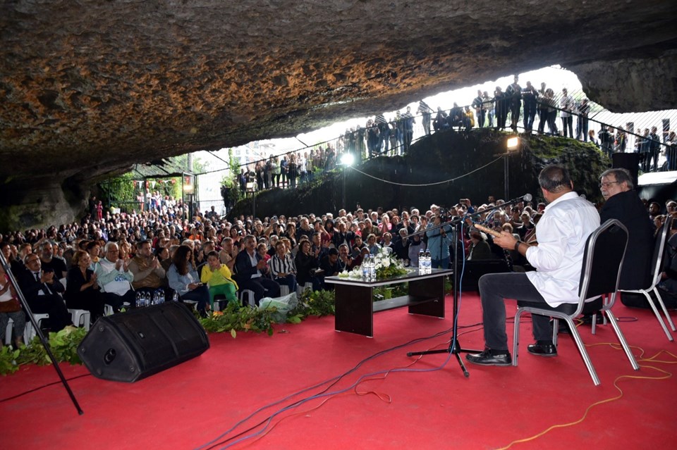 "Sevgi, Barış ve Dostluk Ödülü" Arif Sağ'a verildi - 1