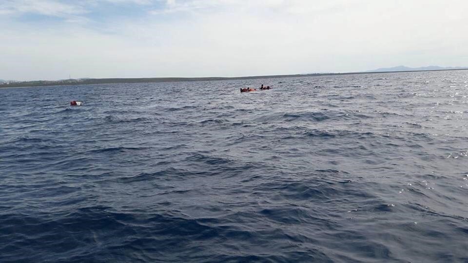 Ege'de sığınmacı teknesi battı - 2