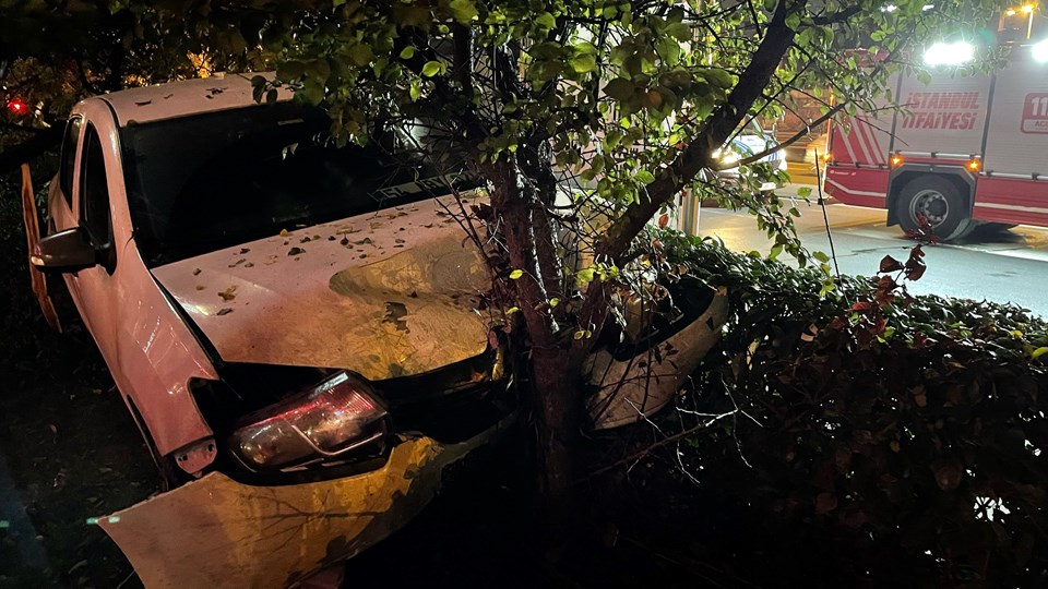 Bakırköy'de trafik kazası: 5 yaralı - 1
