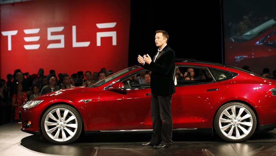 Tesla daha ucuz elektrikli araç üretecek