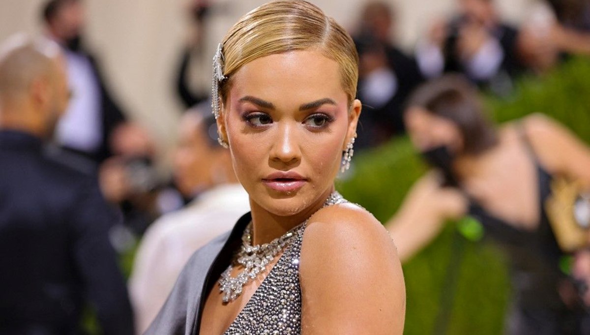 Rita Ora'dan 5 milyon sterlinlik anlaşma: Prada'nın yüzü olacak