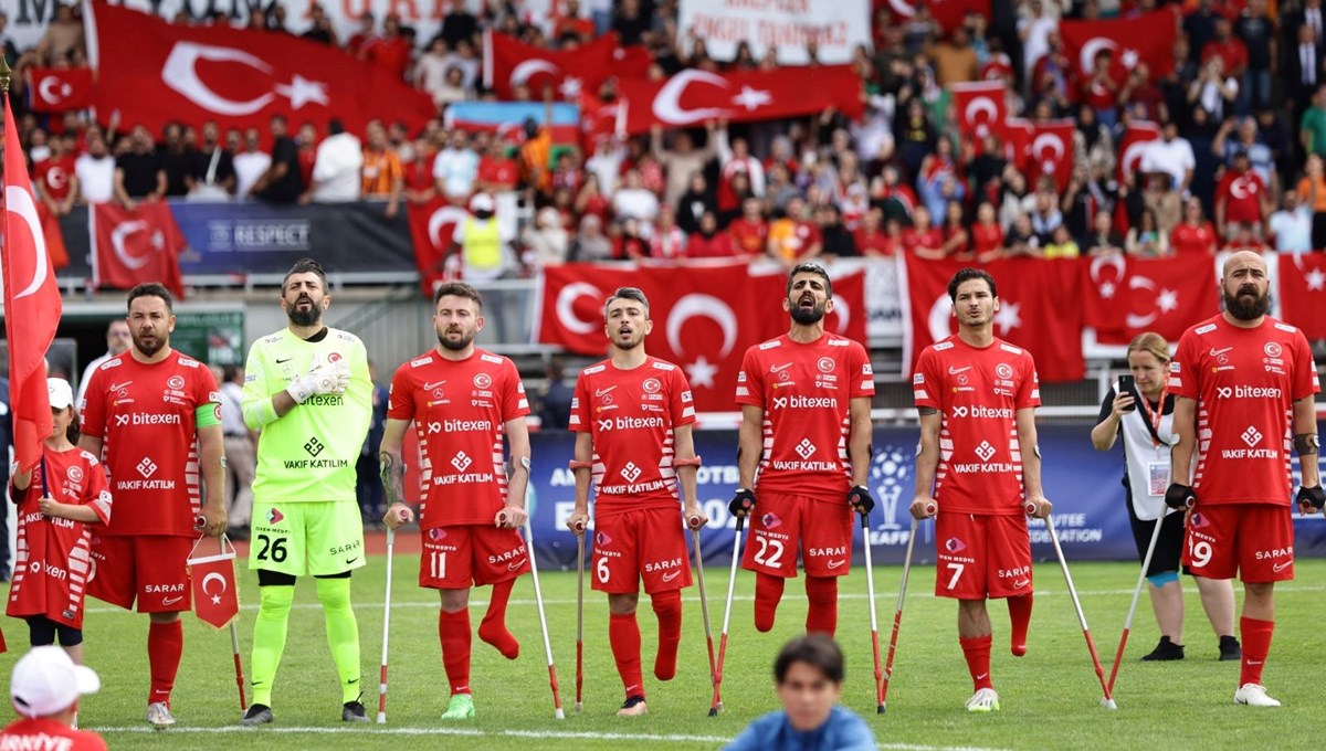 Ampute Milli Futbol Takımı üst üste 3'üncü kez Avrupa şampiyonu oldu