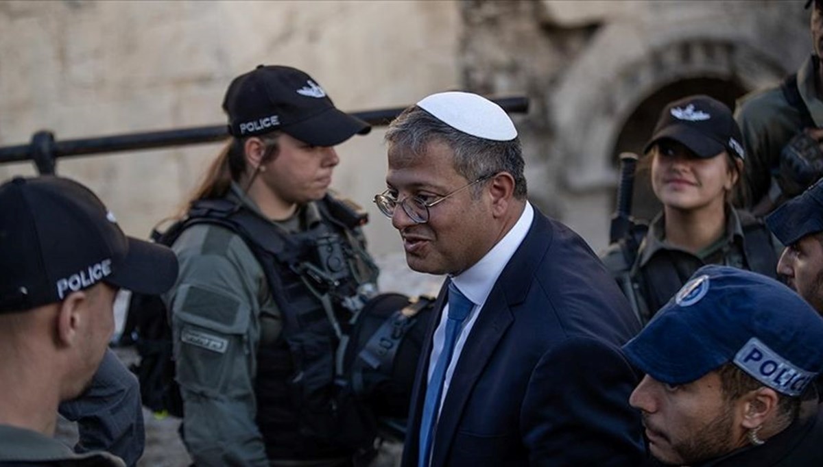 Kaza yapan İsrailli bakanın kaburgaları kırıldı