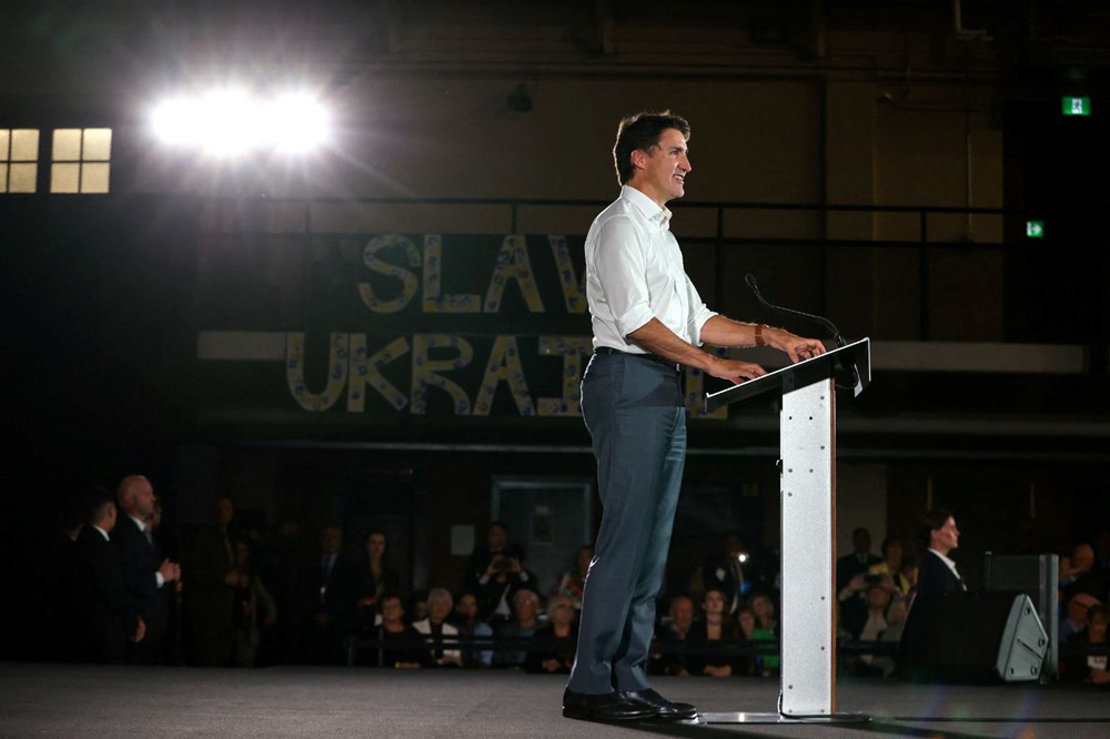 Zelenski ve Trudeau eski Nazi askerini ayakta alkışladı: Ülke tarihindeki en büyük diplomatik utanç - 9