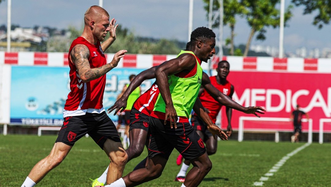 Samsunspor'da yabancı devrimi: 10 yeni transfer katıldı