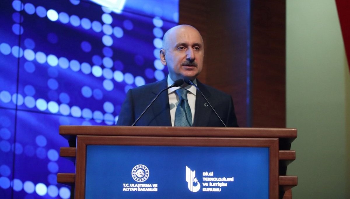 Bakan Karaismailoğlu'ndan İmamoğlu'na: Algı operasyonu yapıyor