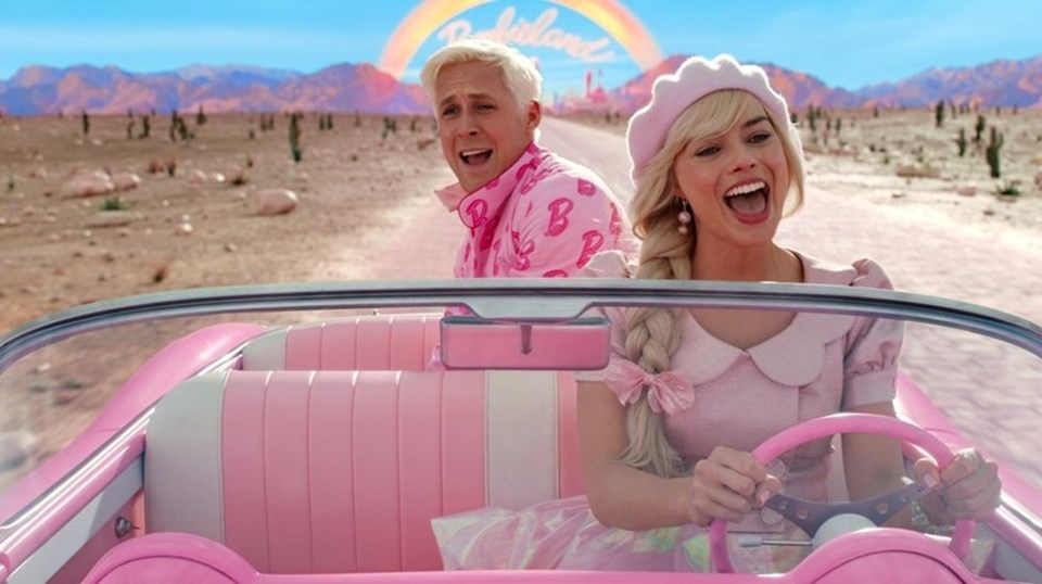 "Tuhaf Barbie" satışa çıkıyor - 1