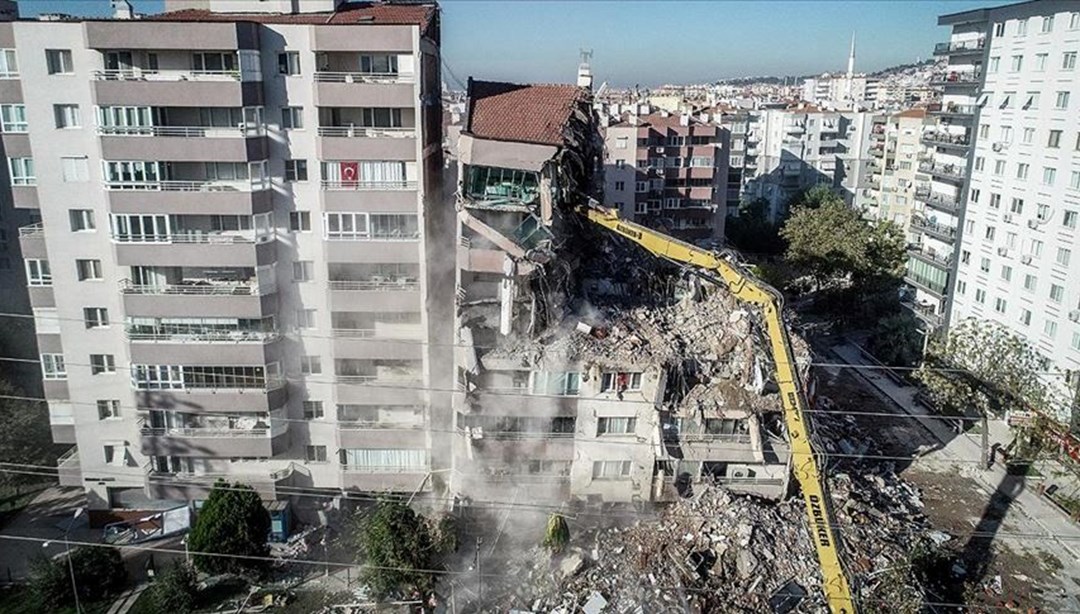 İzmir'de yıkılan Yılmaz Erbek Apartmanı davasında Yargıtay kararı beklenecek