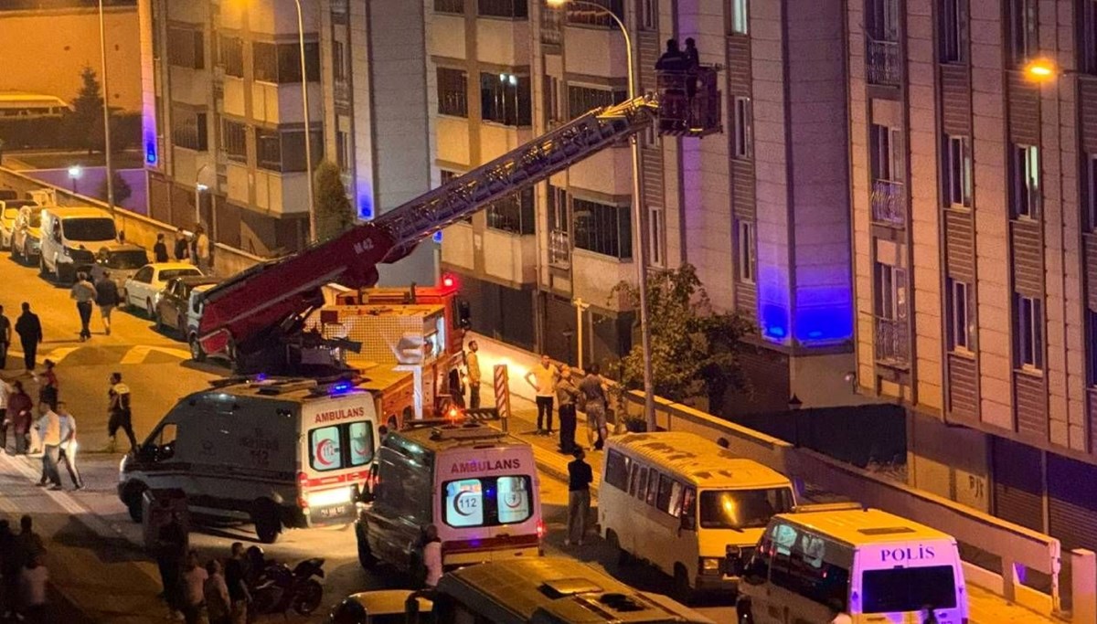 Bilecik'te bir binada yangın