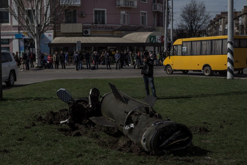 Rusya Ukrayna'da Kramatorsk tren garını vurdu: Olay yerinden fotoğraflar - 25