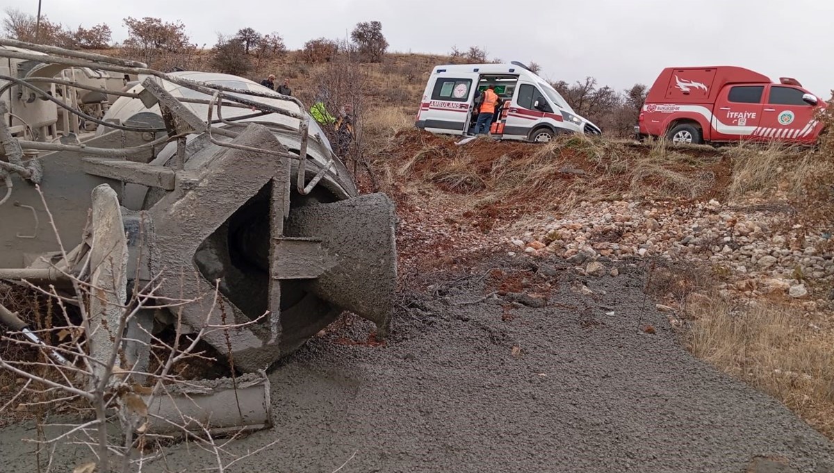 Malatya’da beton mikseri devrildi: 1 yaralı