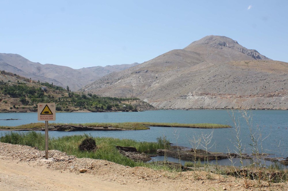 Baraj gölündeki yüzen adalar sabitlenecek - 11