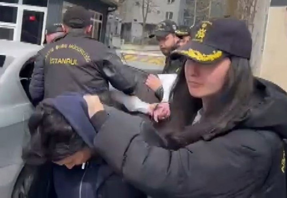 Banka Soygununda Şok Gelişme: Biber Gazlı Tuzak ve Tanıdık Hırsız İddiası! 75 4 nwTdEhw02vC2EeLlvQZQ