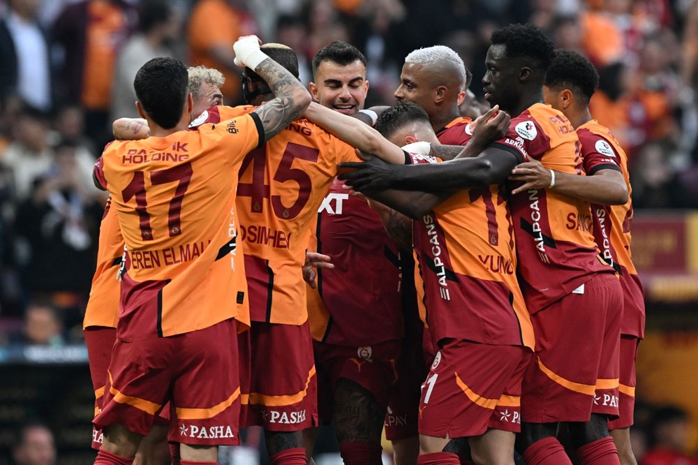 Canlı Anlatım: Göztepe - Galatasaray 77 40V