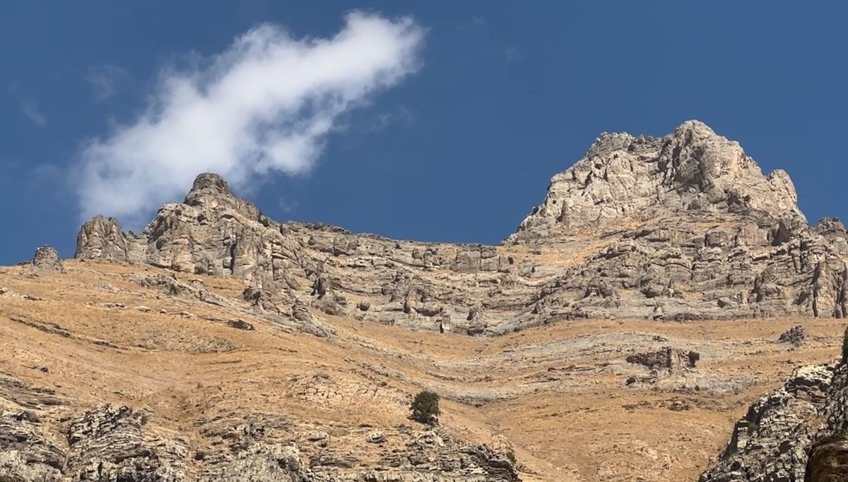 'Dağ Keçileri Kalesi' görkemli yapısıyla dikkat çekiyor
