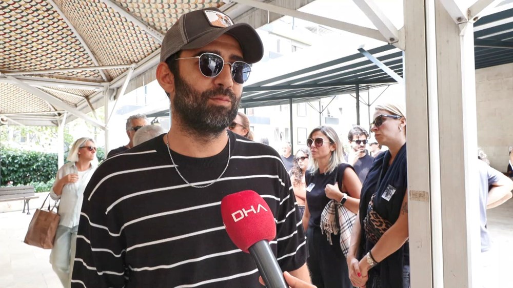 Atakan Özkaya'dan babasına son görev: Cenaze töreninde duygusal anlar - 5