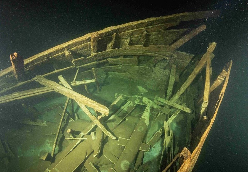 Baltık Denizi derinliklerinde 400 yıllık gemi keşfedildi - 1
