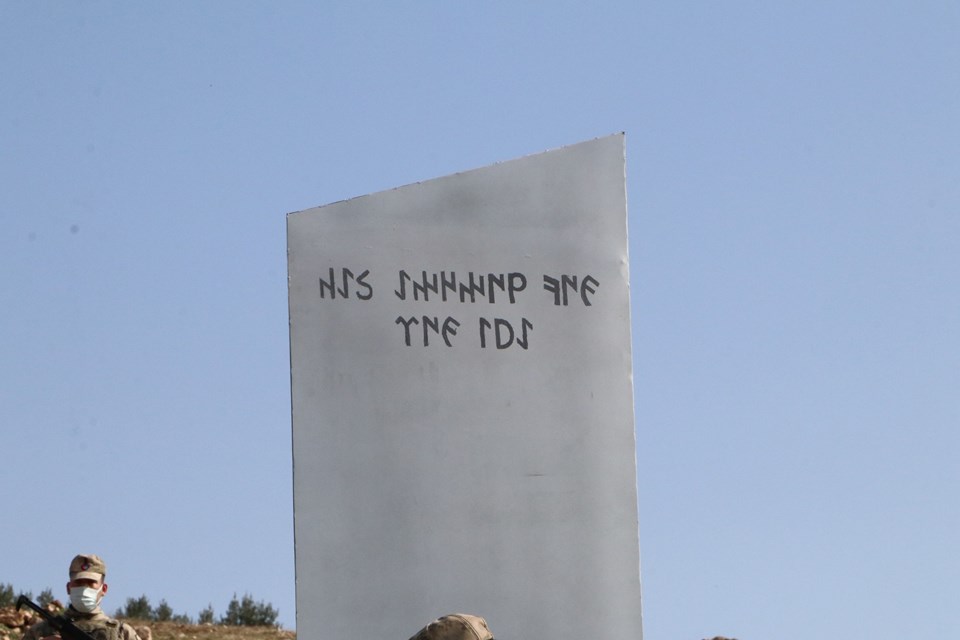 Göbeklitepe yakınında monolit - 1