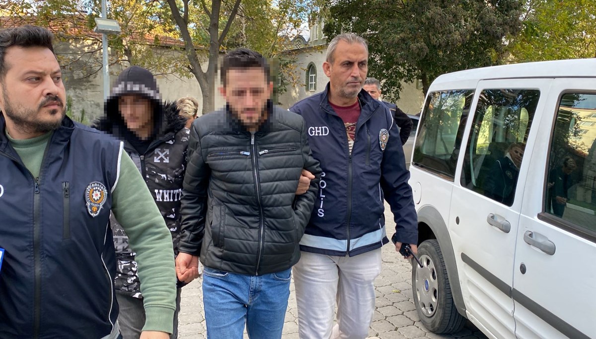 Karadeniz'de göçmen kaçakçılığına 3 gözaltı Karadeniz'de göçmen kaçakçılığına 3 gözaltı